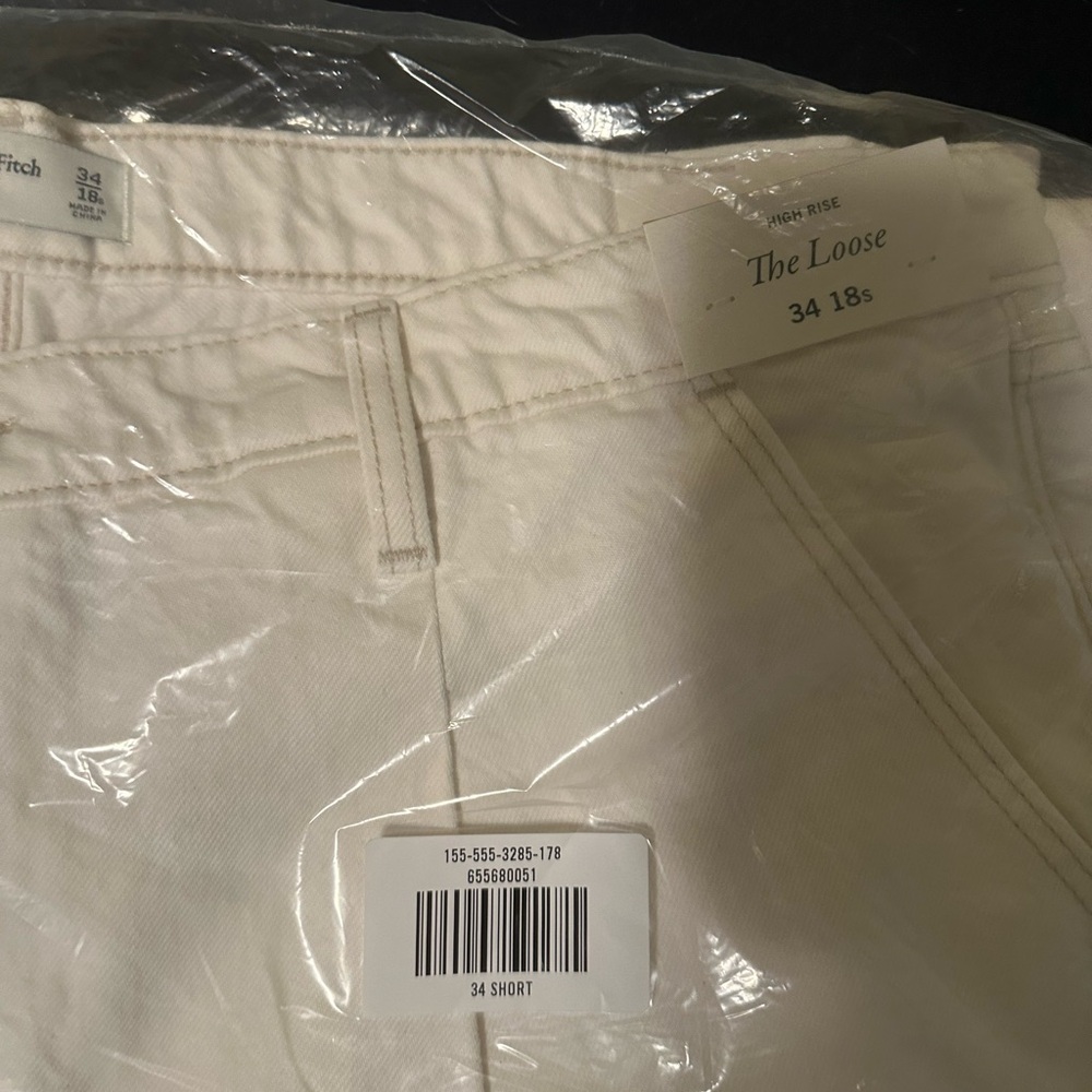Abercrombie the loose jeans